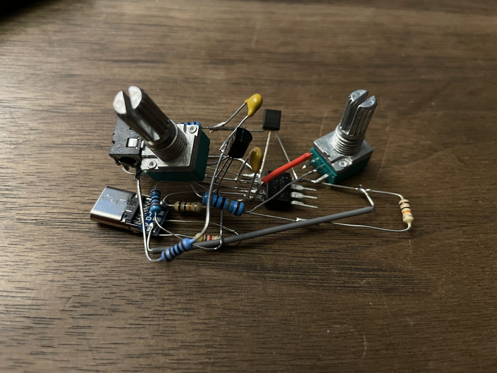 In-air VCO