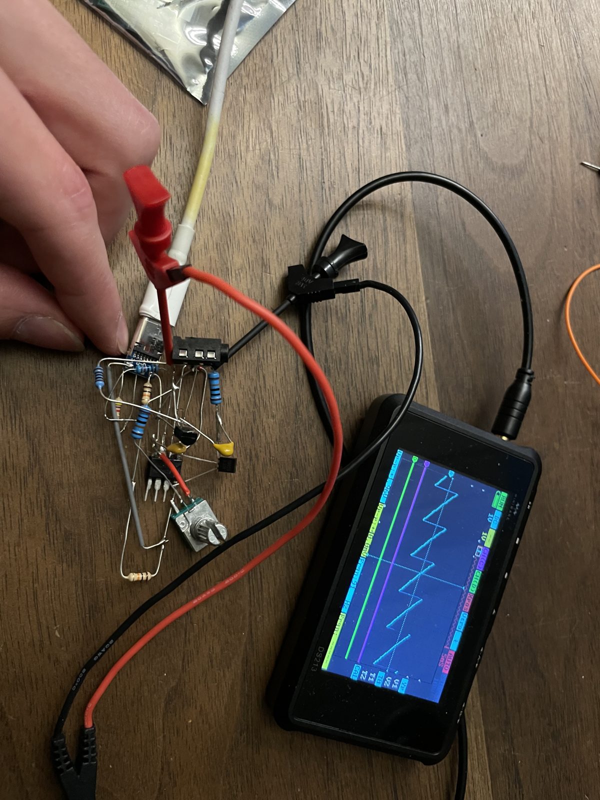 In-air VCO detail